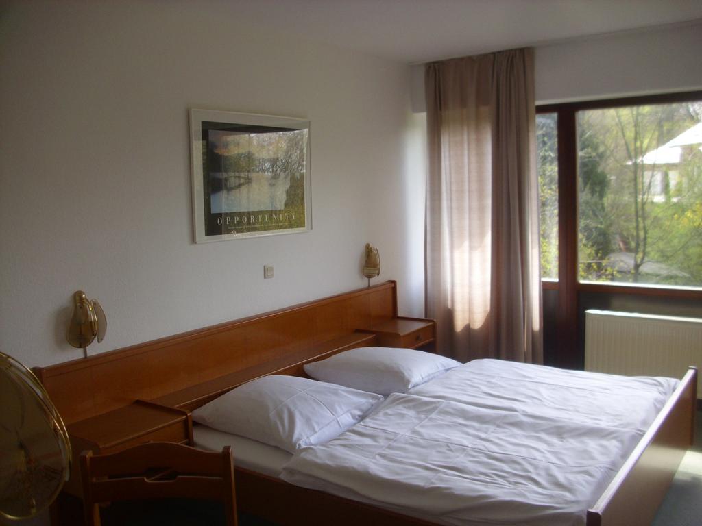 Hotel Garni Seeblick Am Sankelmarker See Oeversee Zimmer foto